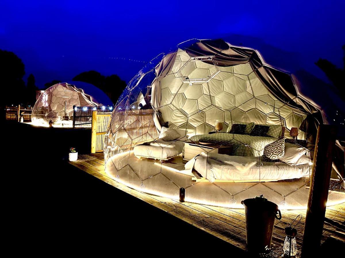 Hotel Deerstone Glamping-Pinhaw Beacon Dome Hot Tub Earby Esterno foto