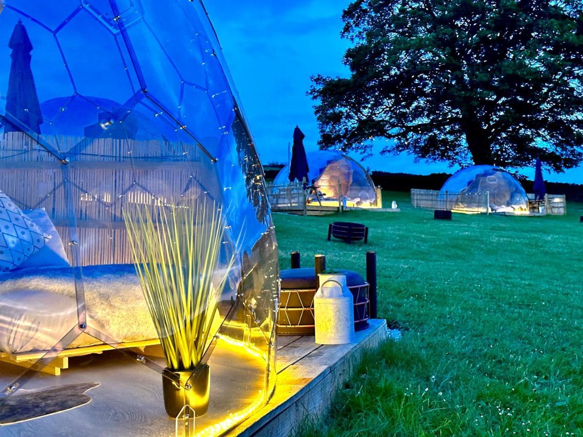 Hotel Deerstone Glamping-Pinhaw Beacon Dome Hot Tub Earby Esterno foto