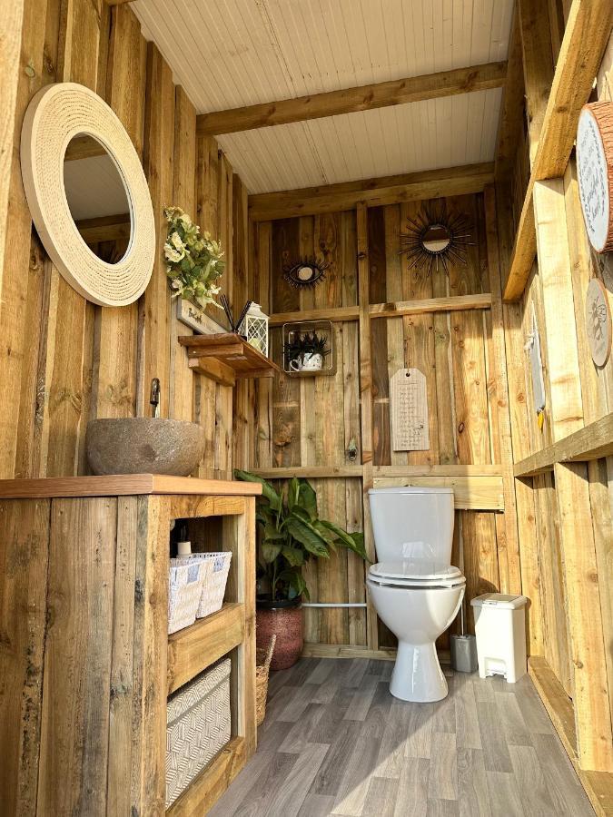 Hotel Deerstone Glamping-Pinhaw Beacon Dome Hot Tub Earby Esterno foto